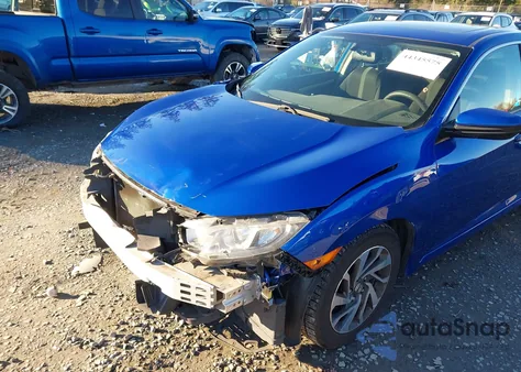 2018 Honda Civic Ex z USA, uszkodzony, nr VIN 2HGFC2F71JH535421